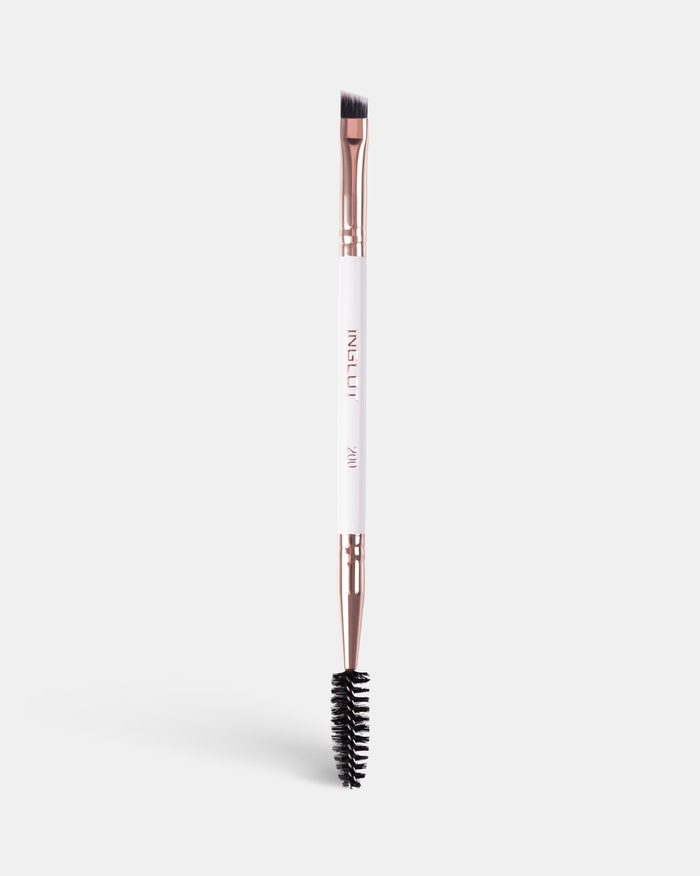 Нажмите для увеличения INGLOT PlayInn Makeup Brush 200
