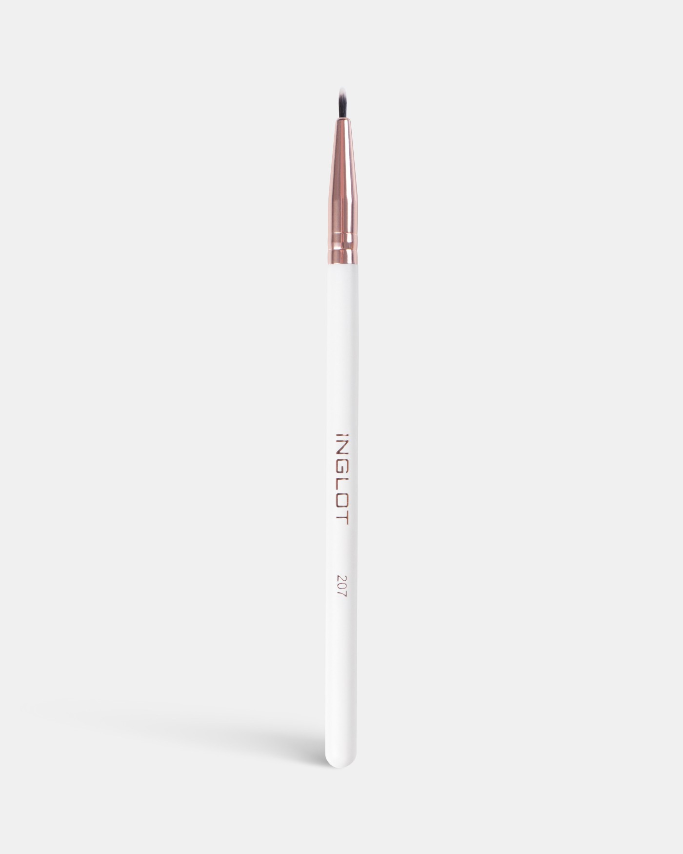 Нажмите для увеличения INGLOT PlayInn Makeup Brush 207
