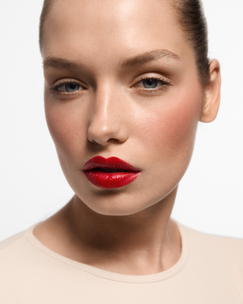 TANGO RED 905