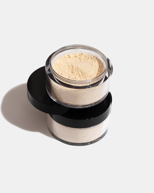 Pudră pentru netezire și iluminare Smoothing and Illuminating Loose Powder Pudră pentru netezire și iluminare Smoothing and Illuminating Loose Powder